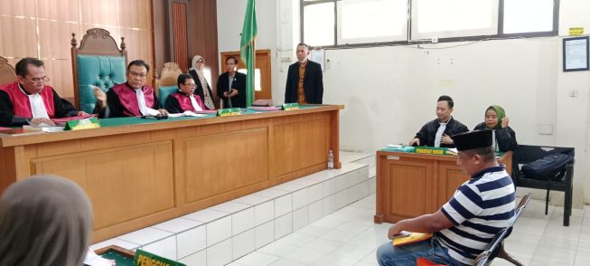 Hakim Vonis Oknum Polisi 2,8 Tahun Penjara Kasus Penipuan
