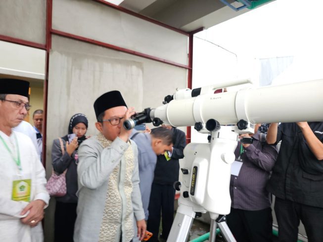 Cuaca Buruk, Hilal di Kota Palembang Tak Terlihat Cuaca Buruk, Hilal di Kota Palembang Tak Terlihat