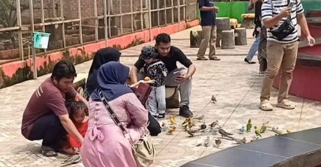 Warga Palembang Serbu Bird Park, Tempat Wisata Asyik Buat Anak