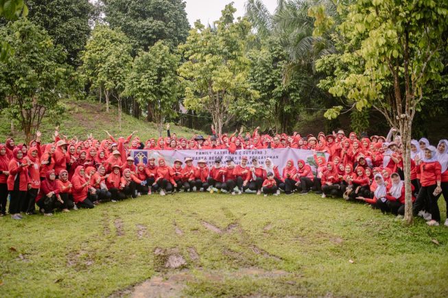 Pererat Tali Silaturahmi, Kemenkumham Sumsel Gelar Family Gathering Ibu-ibu Pengayoman Pererat Tali Silaturahmi, Kemenkumham Sumsel Gelar Family Gathering Ibu-ibu Pengayoman