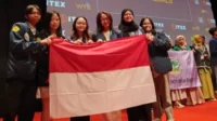 Tim ilmuan Indonesia dari Universitas Trisakti mengikuti ajang World Young Inventors Exhibition (WYIE) dan berhasil membawa tiga medali. [dokumentasi pribadi]