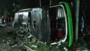 Bus ditumpangi pelajar SMK Lingga Kencana Depok kecelakaan di Subang, Sabtu (11/5/2024). ANTARA/HO