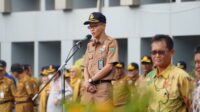 Pemkab Muaraenim Gelar Apel Gabungan dan Penyerahan SK Pensiun ASN