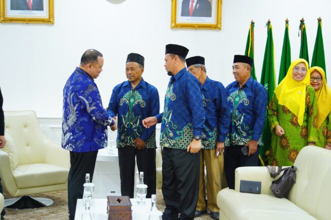 Pj Bupati Musi Banyuasin H Sandi Fahlepi Terima Audiensi Pengurus Muhammadiyah Kabupaten Muba Pj Bupati Musi Banyuasin H Sandi Fahlepi Terima Audiensi Pengurus Muhammadiyah Kabupaten Muba