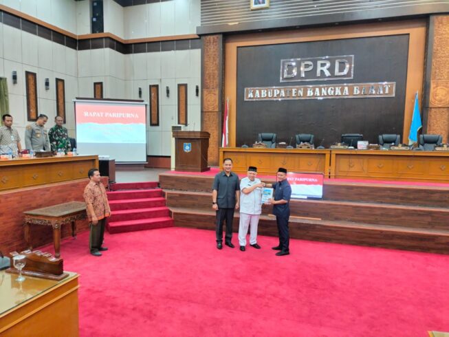 Pemkab Bangka Barat Sampaikan Rancangan KUA PPAS Tahun 2025 kepada DPRD