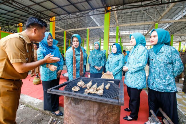 TP PKK Sumsel Lakukan Penilaian 10 Program Pokok di Muba, Desa Lumpatan Jadi Fokus Utama TP PKK Sumsel Lakukan Penilaian 10 Program Pokok di Muba, Desa Lumpatan Jadi Fokus Utama