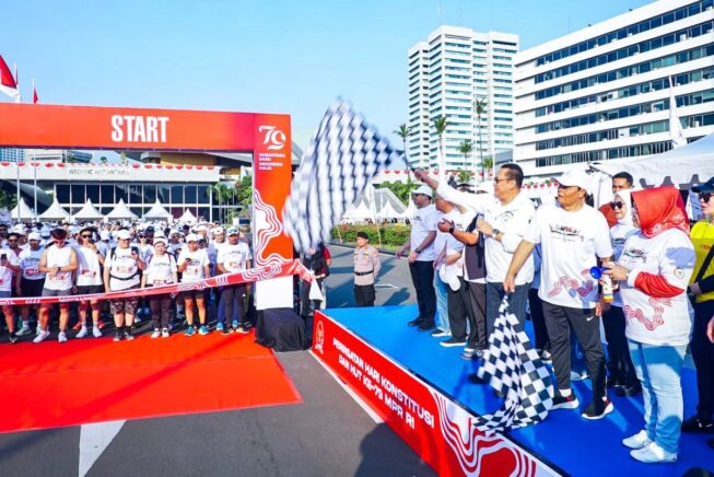 Peringati HUT ke-79, MPR RI Gelar Fun Walk 3 KM, Fun Run 5 KM Serta Donor Darah Peringati HUT ke-79, MPR RI Gelar Fun Walk 3 KM, Fun Run 5 KM Serta Donor Darah