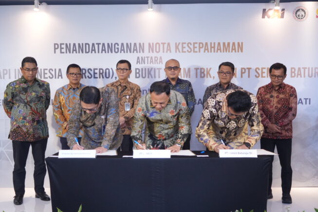 MoU PTBA dengan KAI dan SMBR