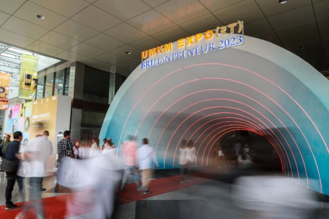 Saatnya UMKM Indonesia Mendunia! Daftar BRI UMKM EXPO(RT) 2025 Sekarang dan Raih Peluang Go Global! Saatnya UMKM Indonesia Mendunia! Daftar BRI UMKM EXPO(RT) 2025 Sekarang dan Raih Peluang Go Global!