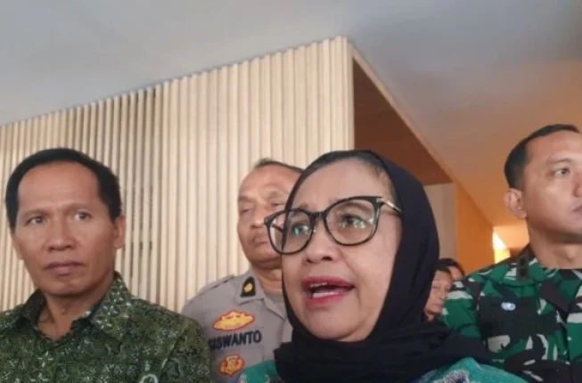 91387-bgn-ancam-suspend-dapur-mbg-tanpa-sertifikat-higiene-target-nol-keracunan-2026